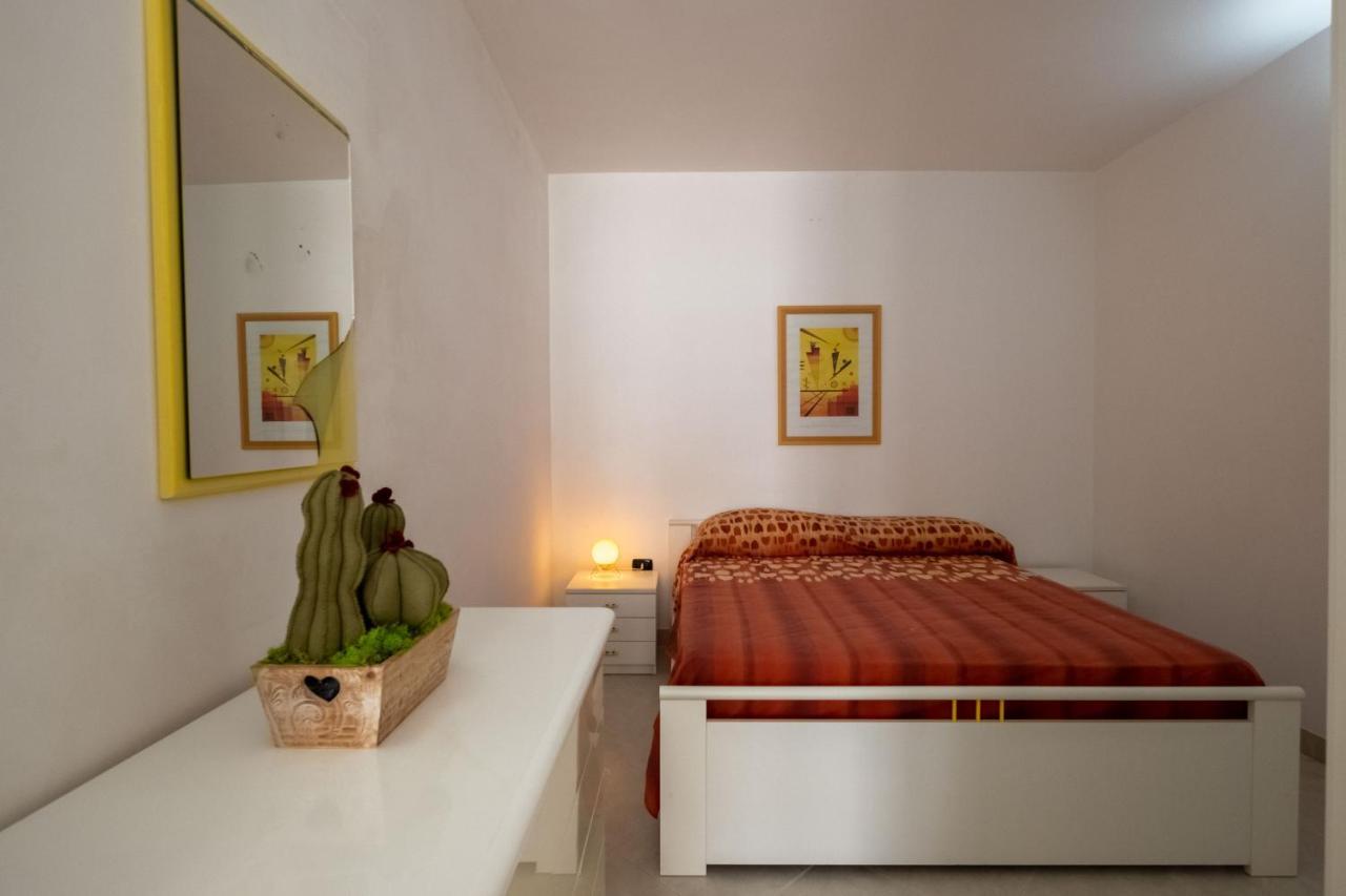 Perla Marina Apartment Torre Pali Exterior photo