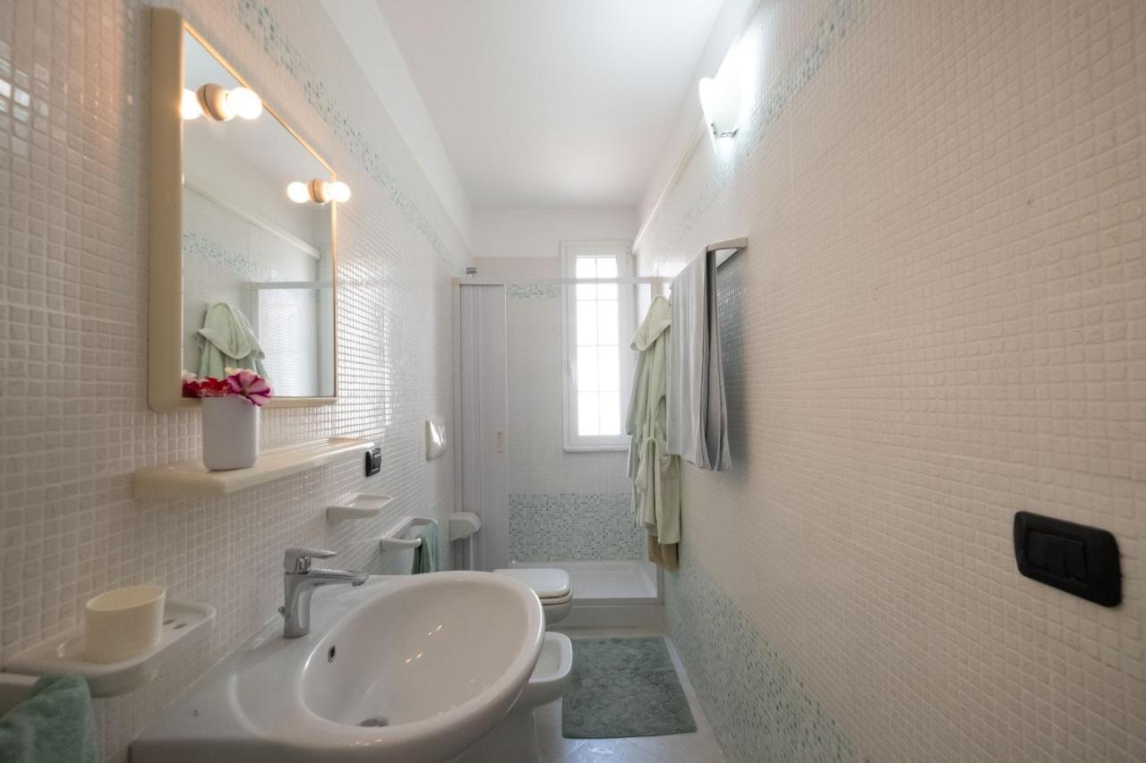 Perla Marina Apartment Torre Pali Exterior photo
